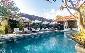 Aleesha Villas&Suites