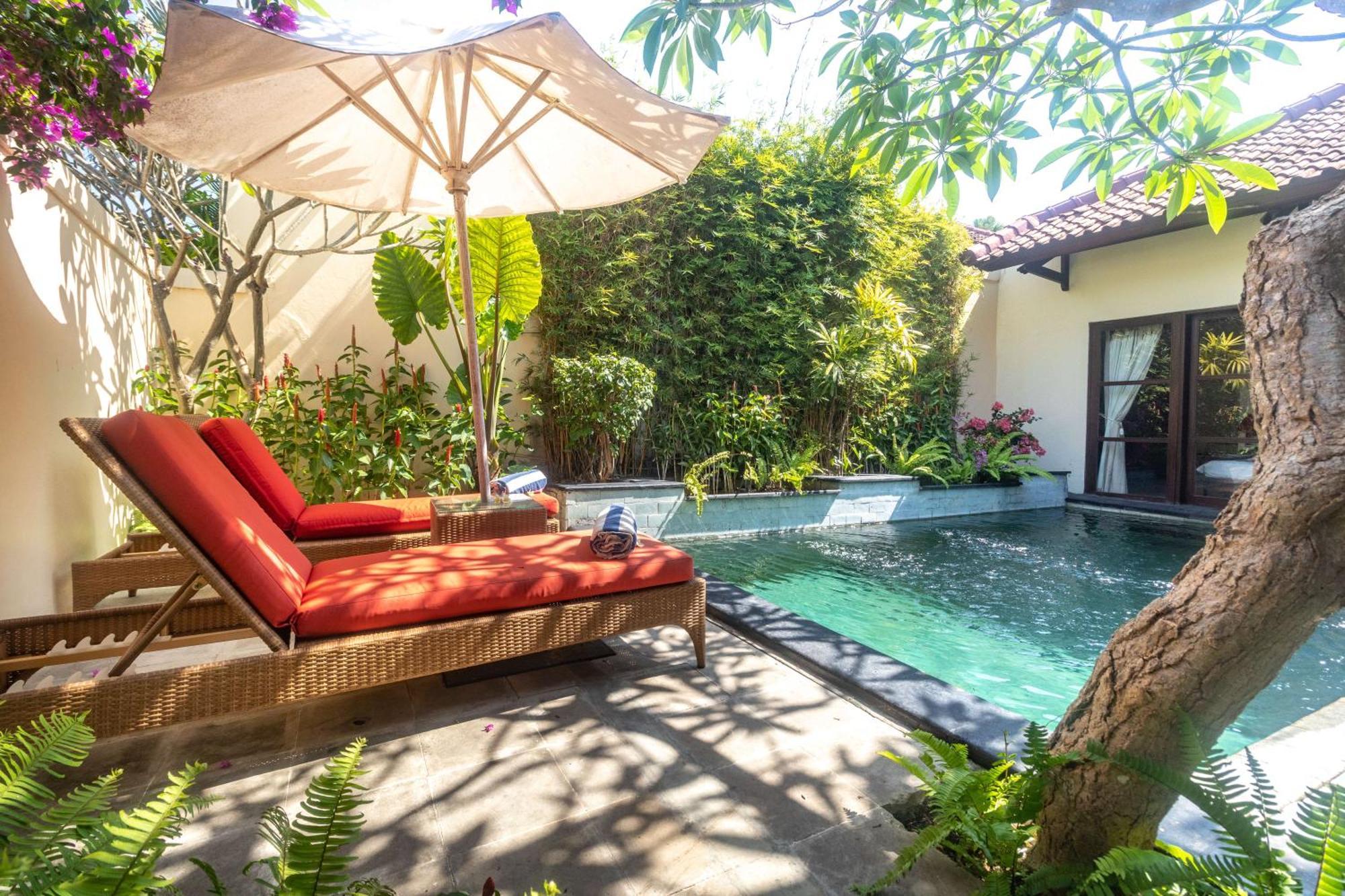 Aleesha Villas&Suites Sanur Esterno foto